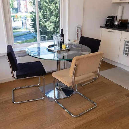 Casa A Luz Alkmaar